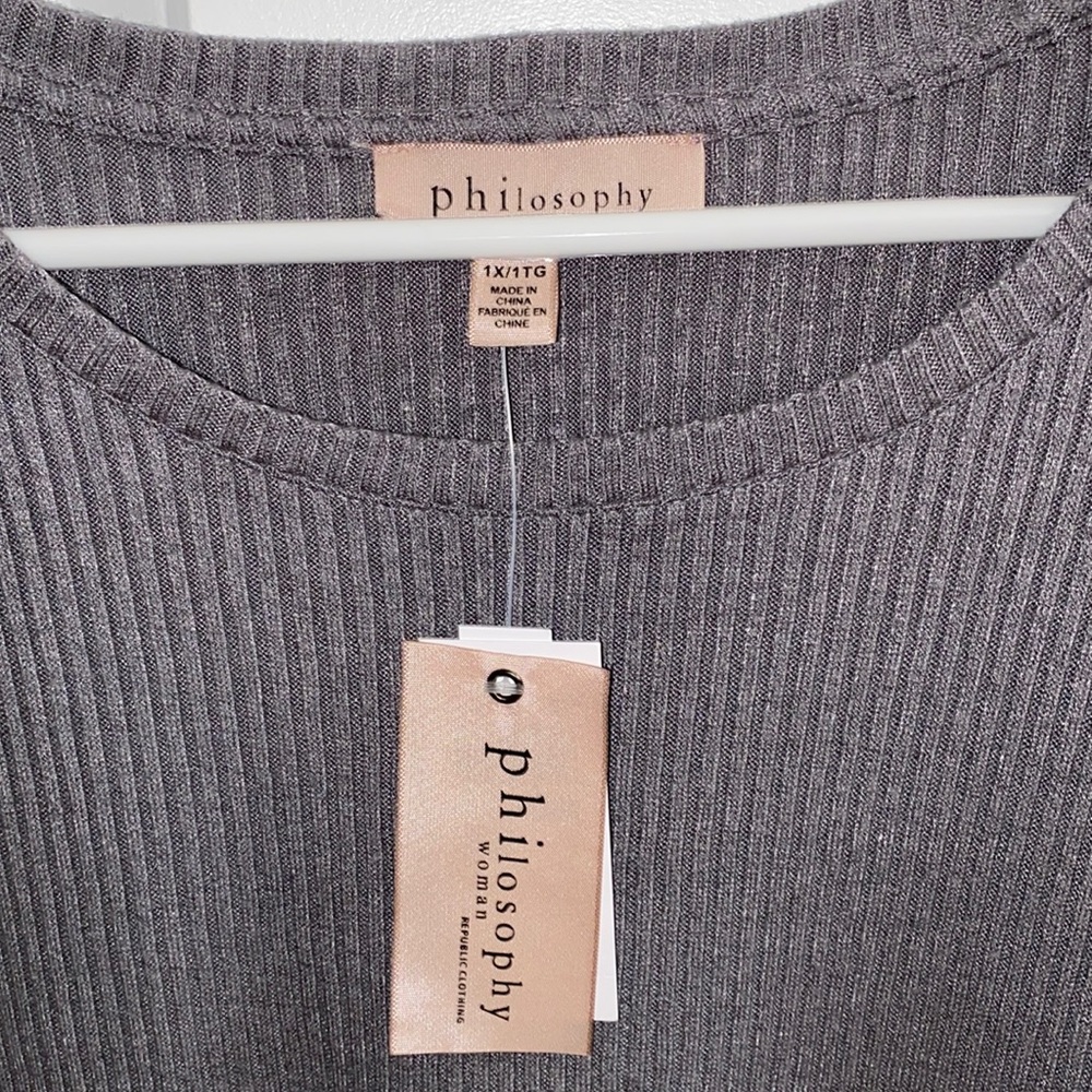 NWT Philosophy Ribbed Puff Shoulder Sweater in Grey - Picture 4 of 4